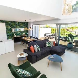 Exotic House By Stay-ici, Algarve Holiday Villa Albufeira